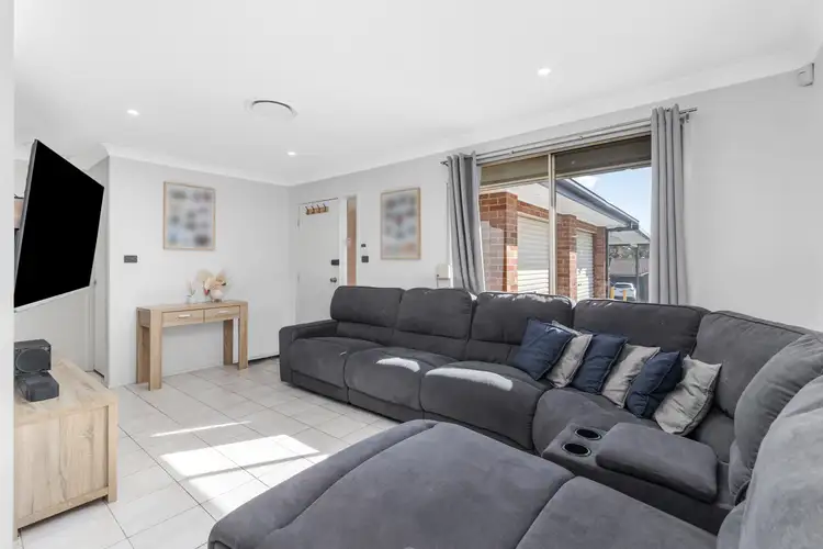 Third view of Homely house listing, 7 Osprey Place, Claremont Meadows NSW 2747