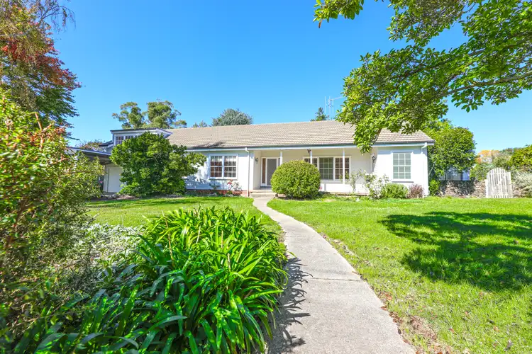 5 Rowlands Street, Blayney NSW 2799