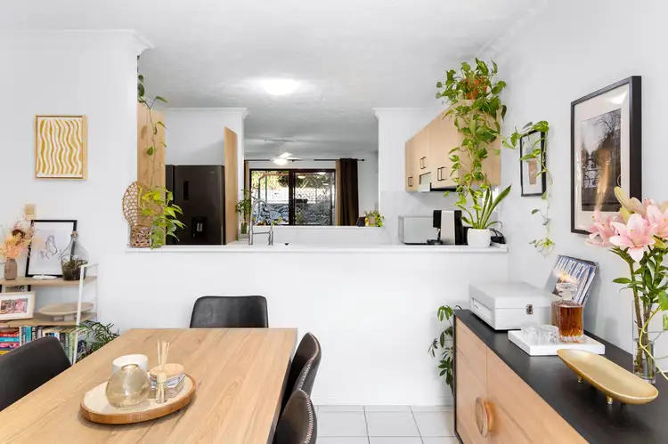 Third view of Homely unit listing, 5/61 Dickson Street, Morningside QLD 4170