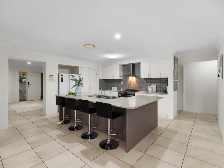 Fifth view of Homely house listing, 2 The Crescent, Underwood QLD 4119