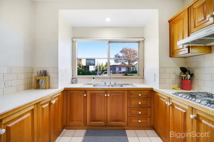 Sixth view of Homely house listing, 1/34 Arthur Street, Aberfeldie VIC 3040