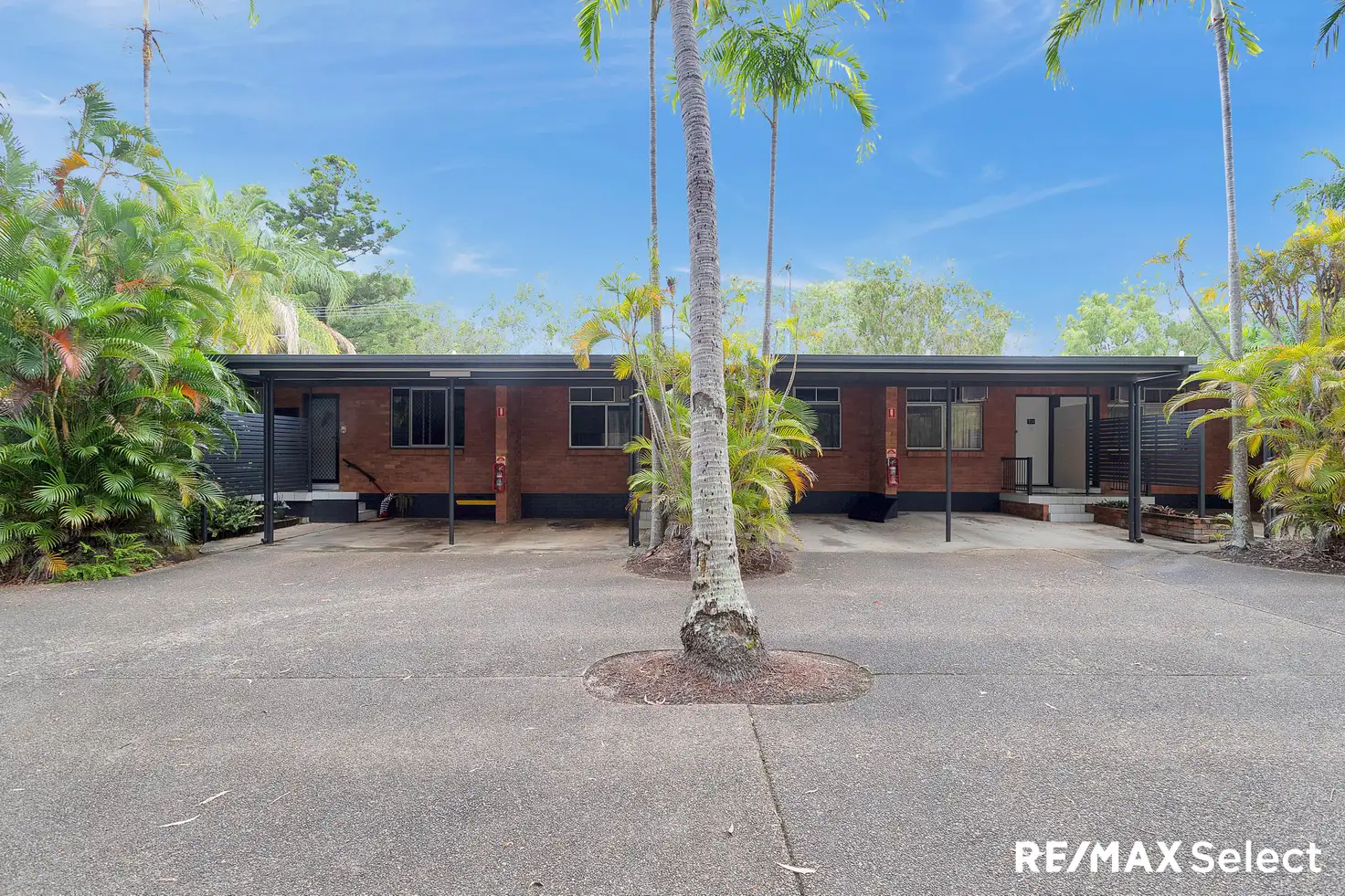 Main view of Homely block of units listing, 10/26 Bourke Street, Blacks Beach QLD 4740