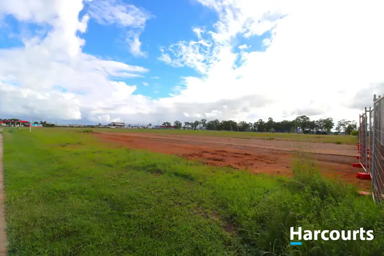 13 Aviation Cres, Kensington QLD 4670