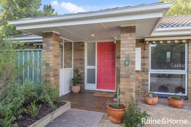 1/15-17 Maxwell Street, Kyneton VIC 3444