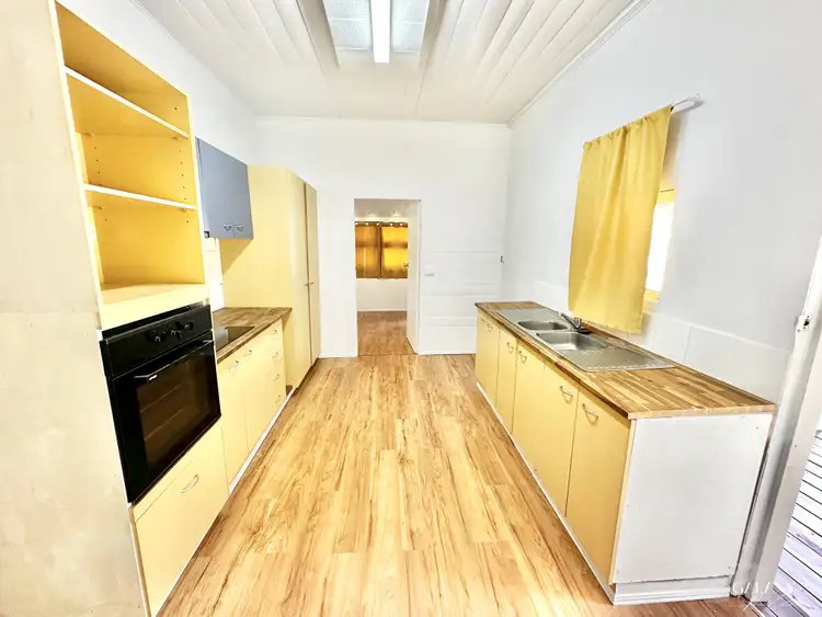 Fifth view of Homely house listing, 32 Railway Street, Mount Perry QLD 4671