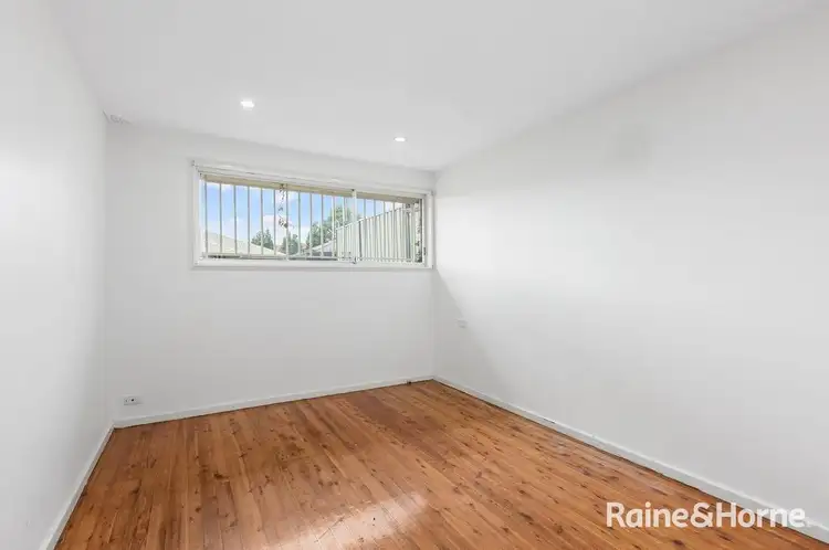 Fifth view of Homely house listing, 14 Cleopatra Drive, Rosemeadow NSW 2560