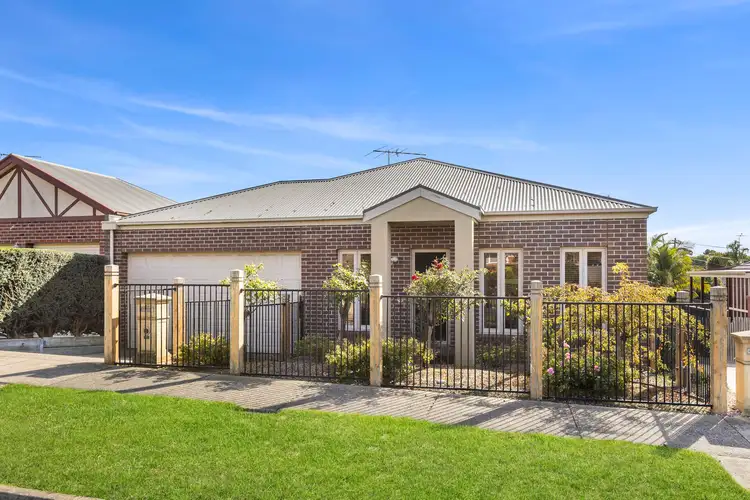 1/21 The Court, Leopold VIC 3224