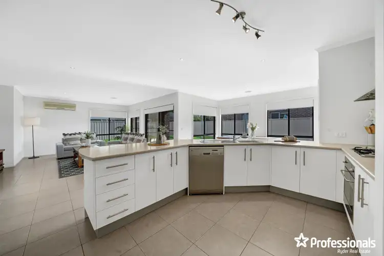 Second view of Homely house listing, 4 Liberty Court, Brookfield VIC 3338