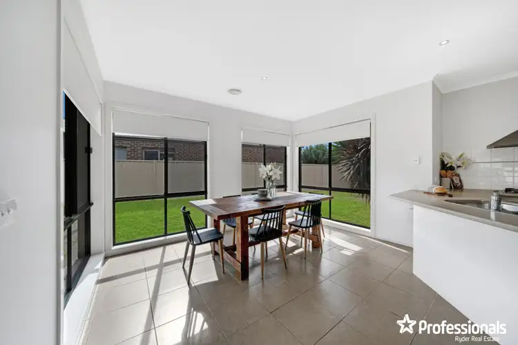 Sixth view of Homely house listing, 4 Liberty Court, Brookfield VIC 3338