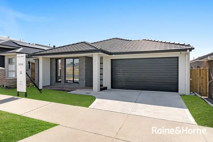 12 Neilrex Court, Cranbourne East VIC 3977