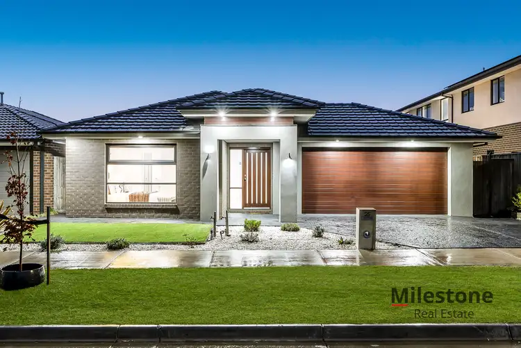 25 Blackhazel Crescent, Clyde North VIC 3978