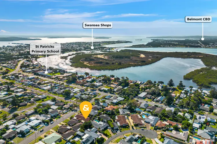 Sixth view of Homely house listing, 2/7 Caves Beach Road, Caves Beach NSW 2281