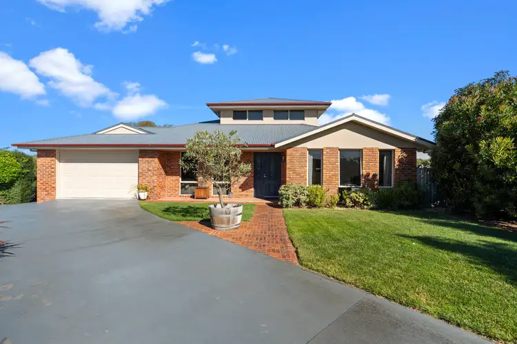 Second view of Homely house listing, 7 Chaffeys Drive, Dodges Ferry TAS 7173