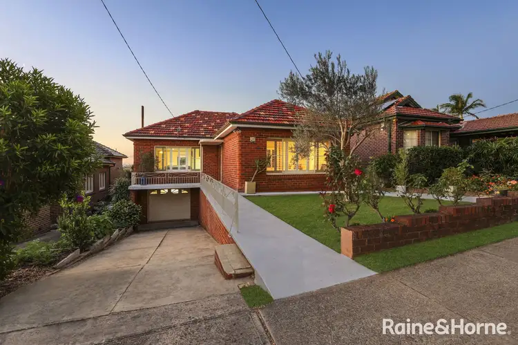 17 Gretchen Avenue, Earlwood NSW 2206