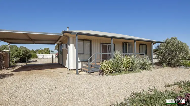 11 Burton Street, Cowell SA 5602