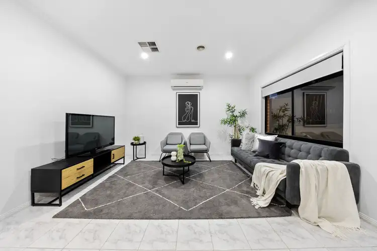Sixth view of Homely house listing, 15 St Vincent Way, Caroline Springs VIC 3023