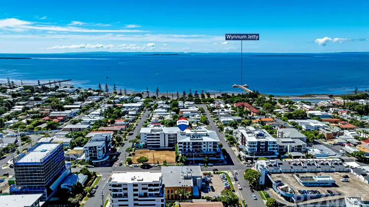 304/66 Bay Terrace, Wynnum QLD 4178