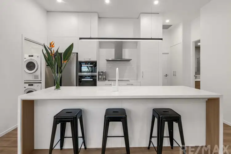 Sixth view of Homely unit listing, 304/66 Bay Terrace, Wynnum QLD 4178