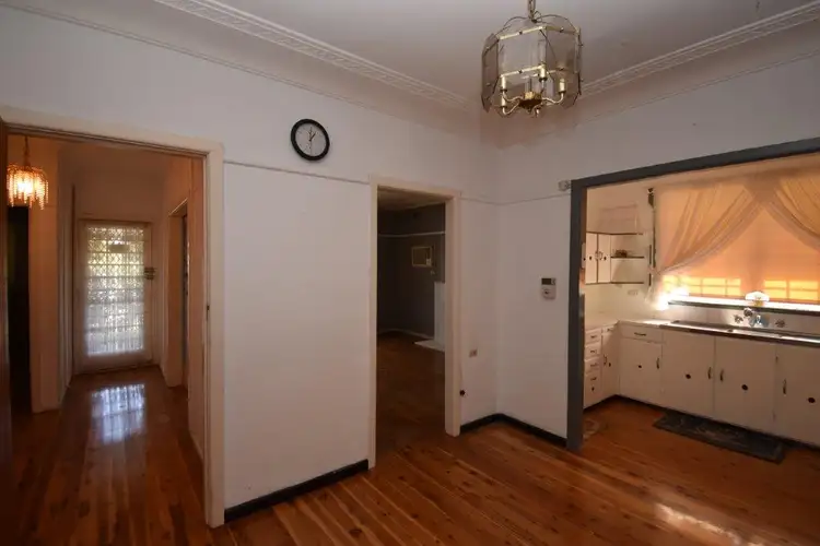 Fifth view of Homely house listing, 32 Parkes Street, Wellington NSW 2820