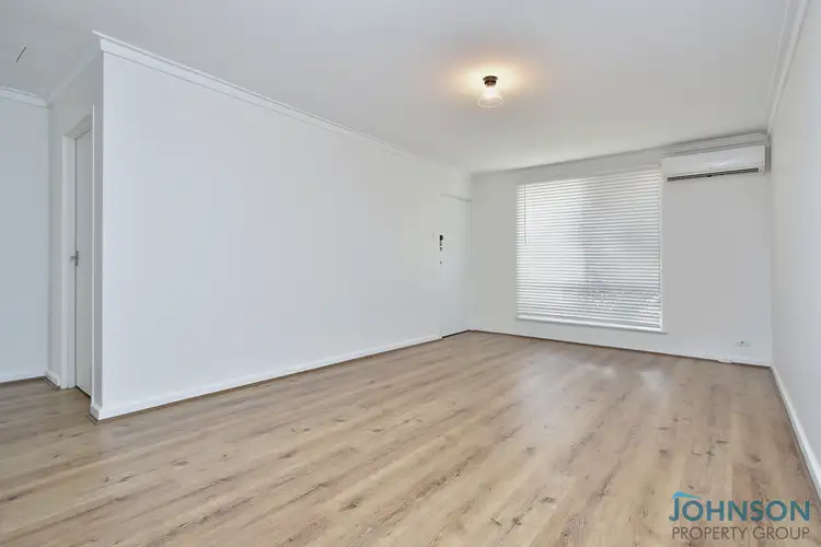 Fifth view of Homely semi-detached listing, 40 Gemini Way, Carlisle WA 6101