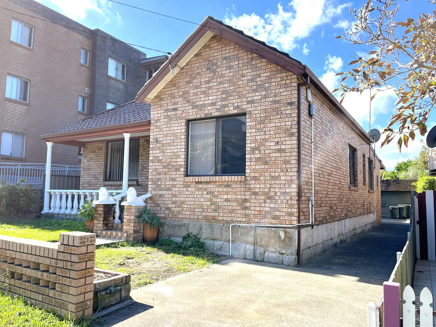 Main view of Homely house listing, 32 Gladstone Street, Kogarah NSW 2217