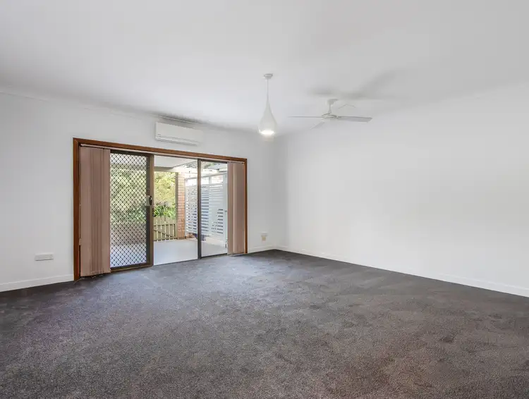 Second view of Homely house listing, 2/16-18 Balemo Drive, Ocean Shores NSW 2483