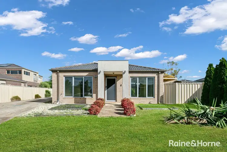 Second view of Homely unit listing, 1/3 fishburn grove, Harkness VIC 3337