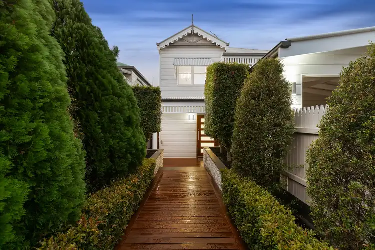33 Lady Galway Street, Enoggera QLD 4051