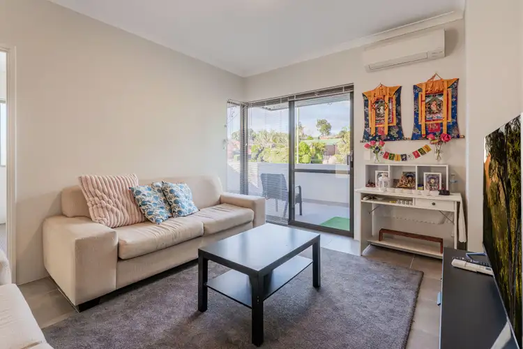 Sixth view of Homely apartment listing, 2/29 Coolbellup Ave, Coolbellup WA 6163