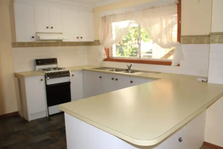Fifth view of Homely unit listing, 2/38 Harry Street, Cranbourne VIC 3977