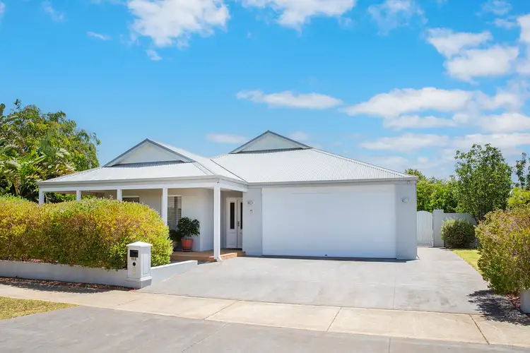 3 Cezanne Way, Yalyalup WA 6280