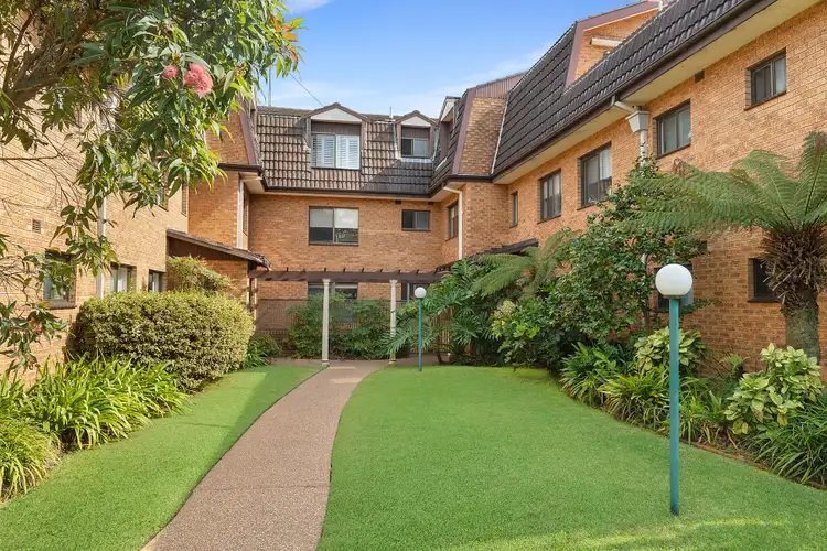 Sixth view of Homely apartment listing, 6/2-4 Boronia Street, Wollstonecraft NSW 2065