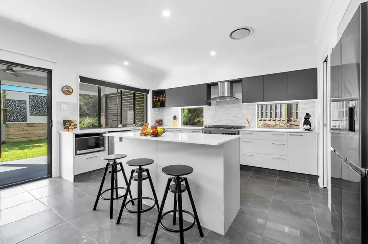 35 Beilby Crescent, Pimpama QLD 4209