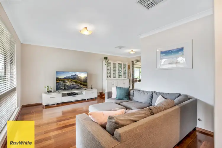 40 Shillington Way, Thornlie WA 6108