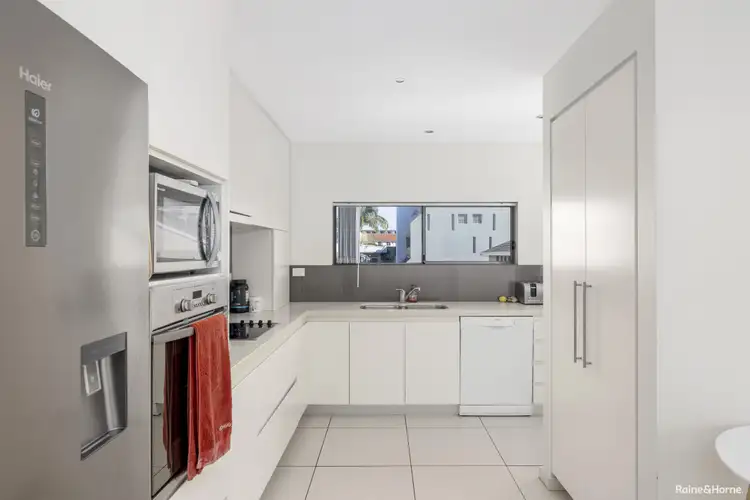 Fifth view of Homely apartment listing, 4/102 Magnus Street, Nelson Bay NSW 2315