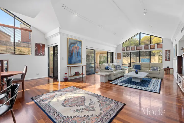 1 Kemp Road, Mount Pleasant WA 6153