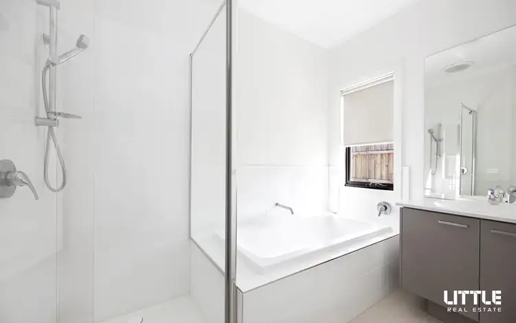 Fifth view of Homely house listing, 51 Largo Circuit, Junction Village VIC 3977