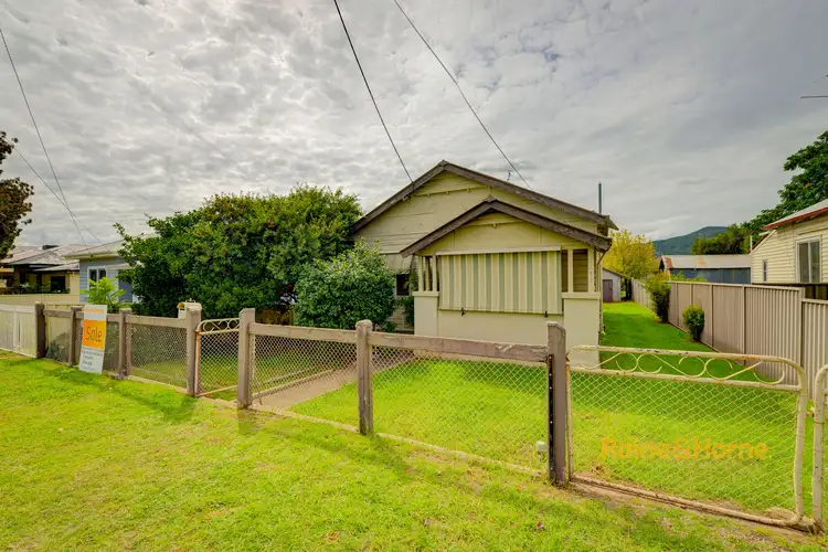 20 Denne Street, Tamworth NSW 2340