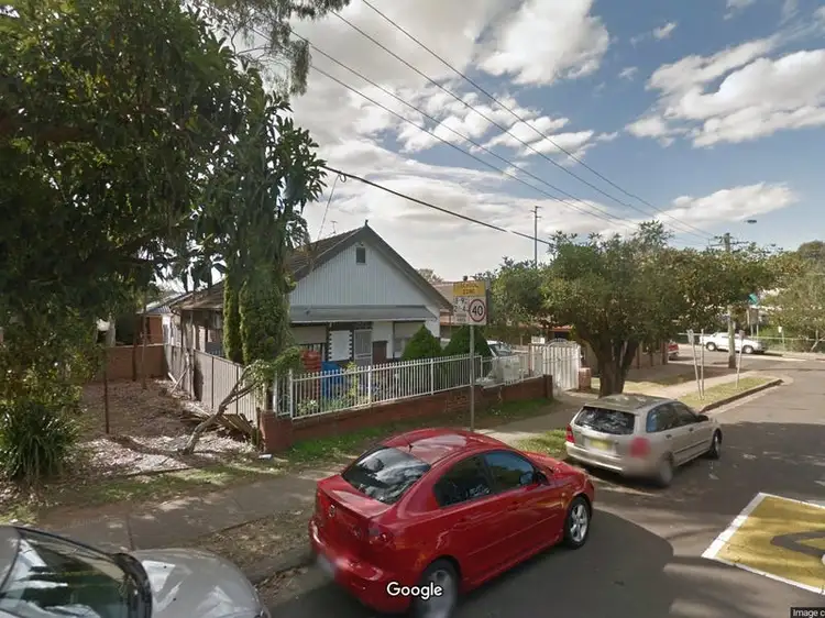3 Calliope Street