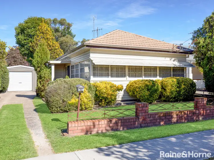 Main view of Homely house listing, 16 Piper Street, Bathurst NSW 2795
