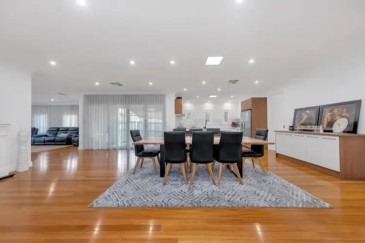 Seventh view of Homely house listing, 24 Grange Rise, Craigieburn VIC 3064