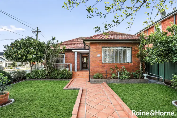 121 Maloney Street, Mascot NSW 2020