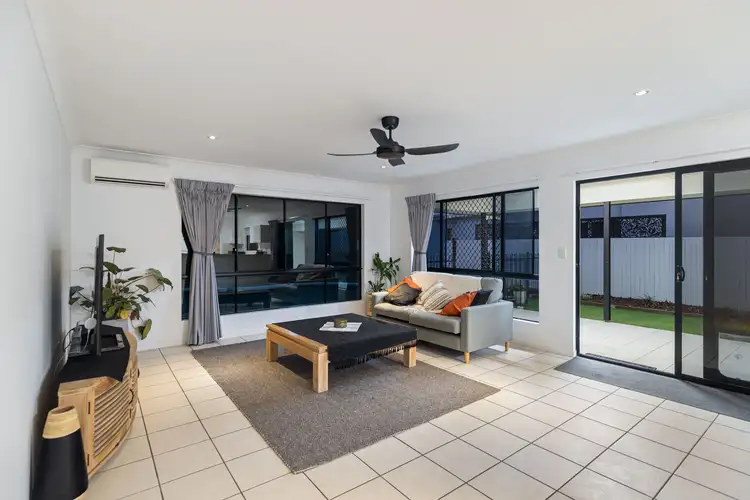 Fourth view of Homely house listing, 33 Oakdale Circuit, Currimundi QLD 4551