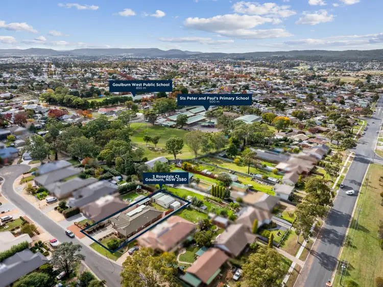 Second view of Homely house listing, 3 Rosedale Court, Goulburn NSW 2580