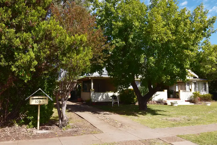 105-107 Warne Street, Wellington NSW 2820