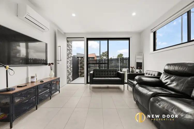 Fifth view of Homely townhouse listing, 34/1 Chadwick Street, Taylor ACT 2913