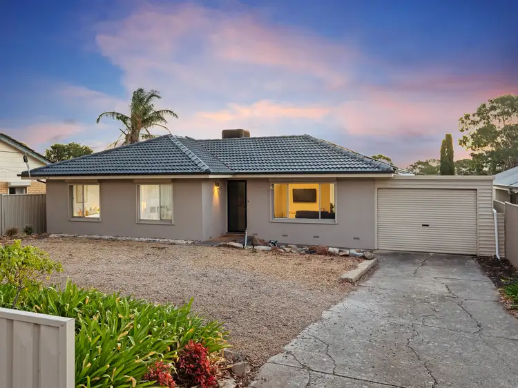 17 Sharon Street, Morphett Vale SA 5162
