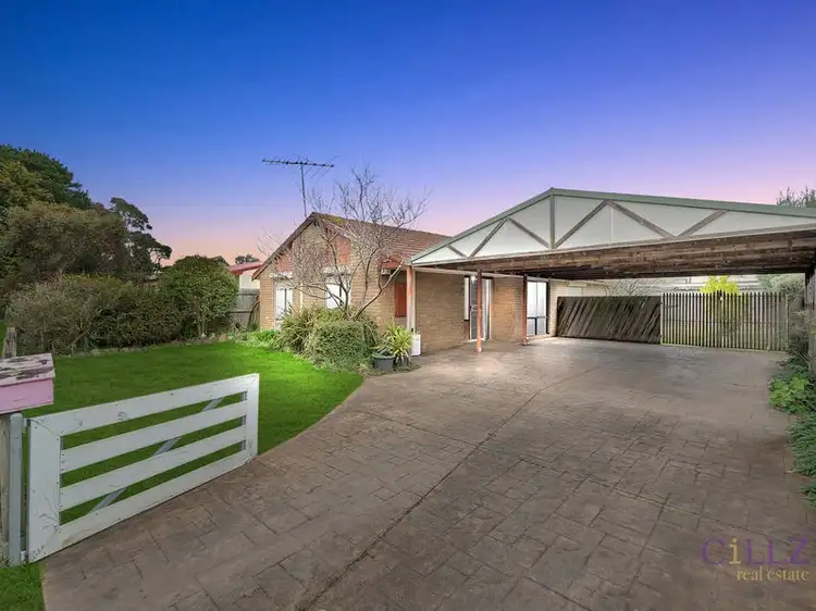 15 Jopling Street, Ballan VIC 3342