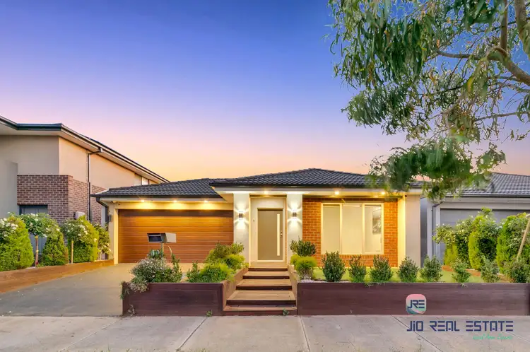 12 Litoria Drive