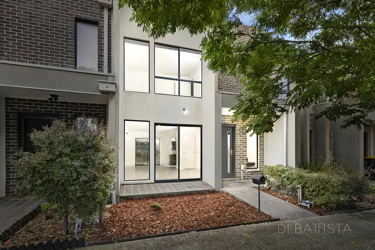 19 Huntingfield Street, Craigieburn VIC 3064